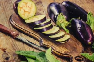 clean knife around eggplant